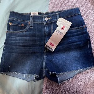 Levi’s Hypersoft High-Rise Shorts NWT